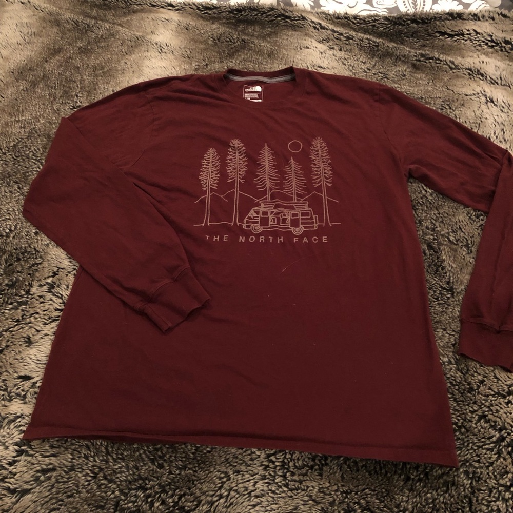 Men’s North Face Shirt